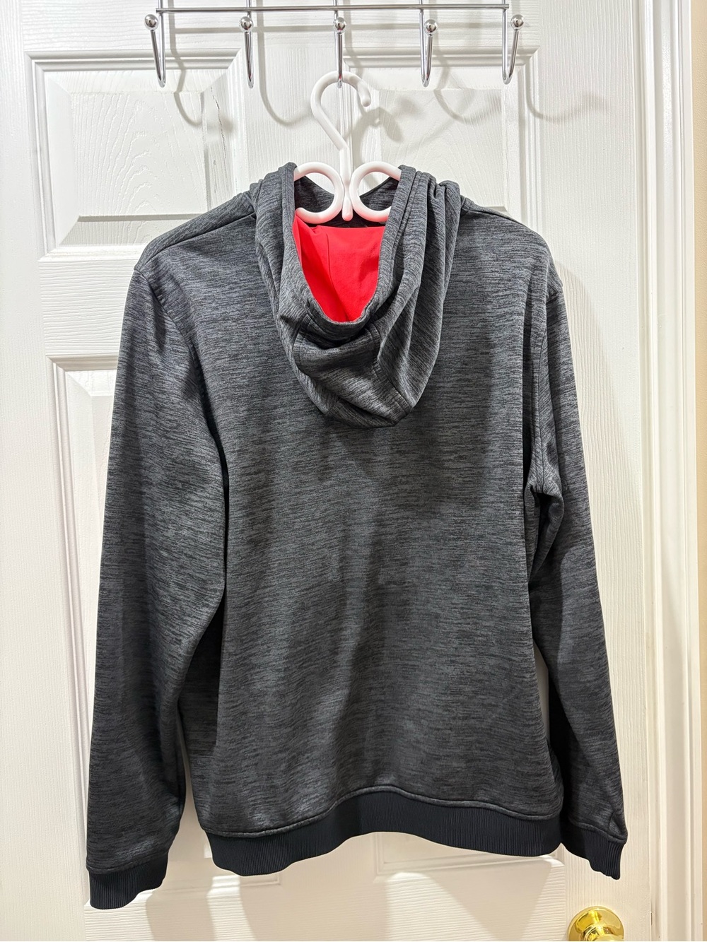 Under Armour Grey Hoodie with pink Accent Logo - Picture 4 of 5